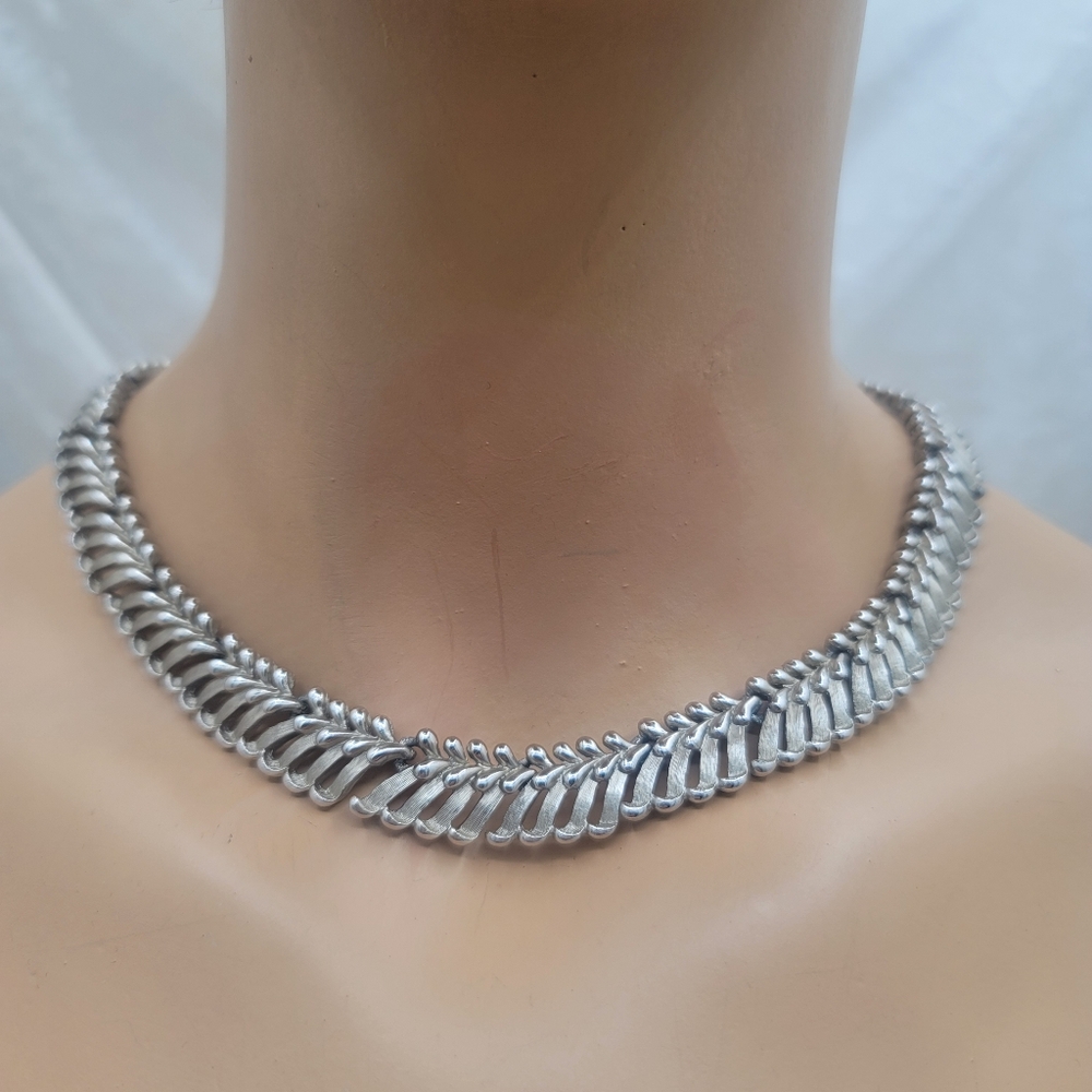 Signed Trifari Vintage Silver Tone Necklace